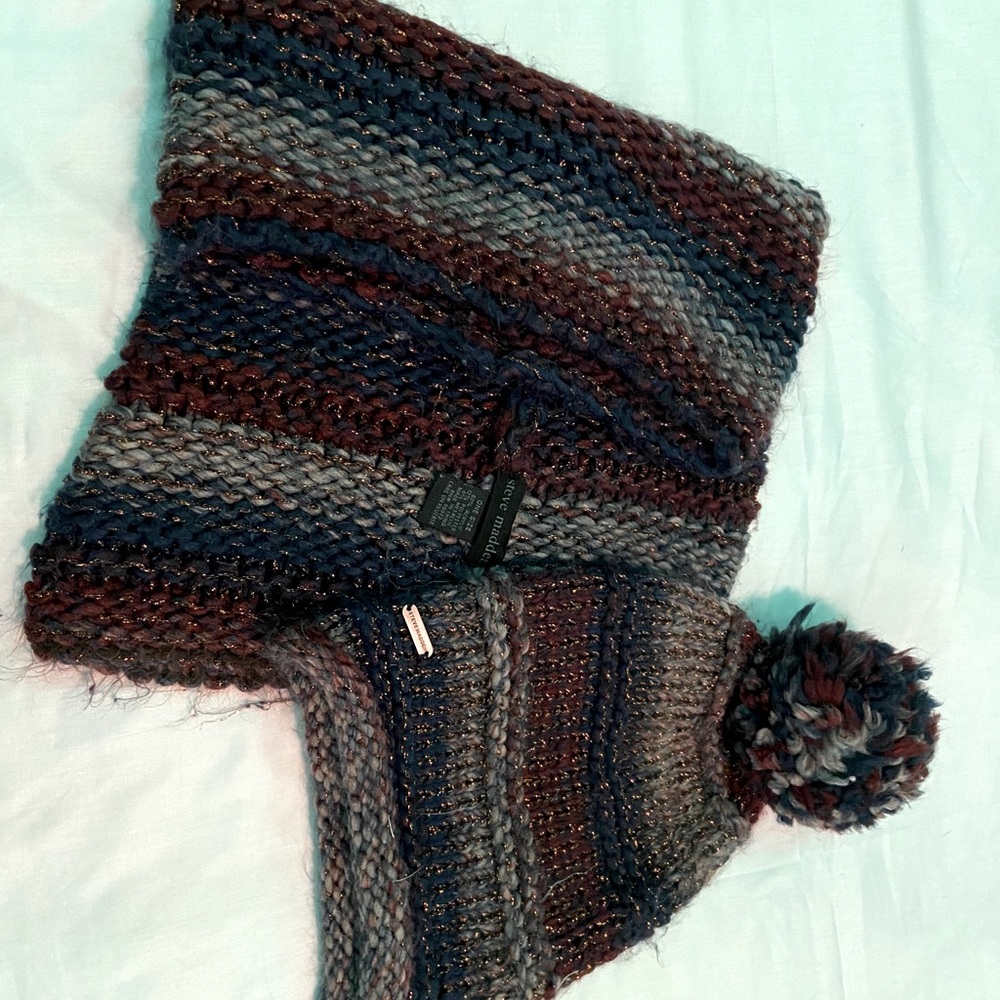 Steve Madden Hat & Scarf